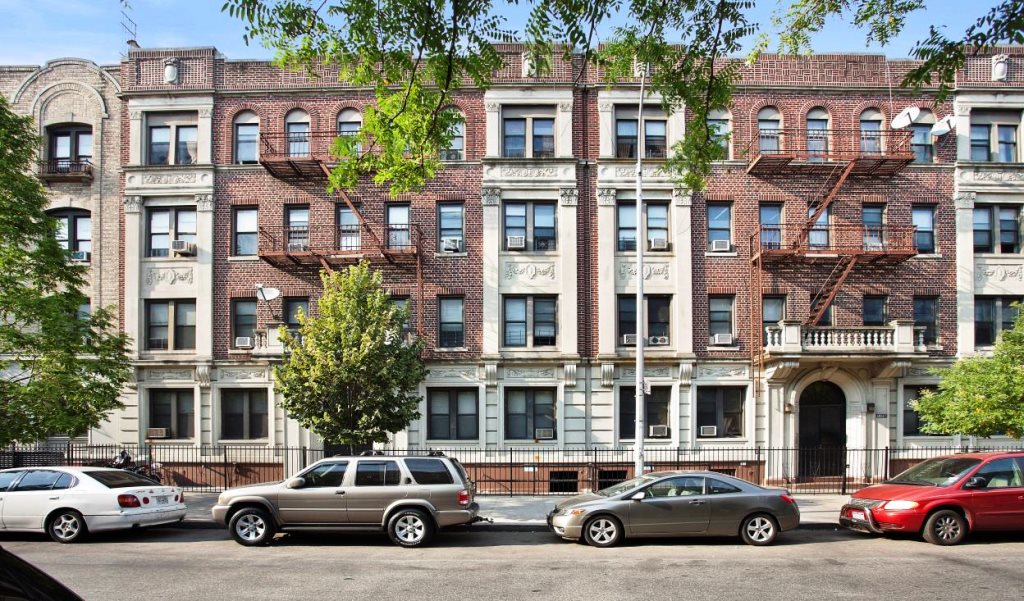 crown-heights-apartments-akelius-properties-us